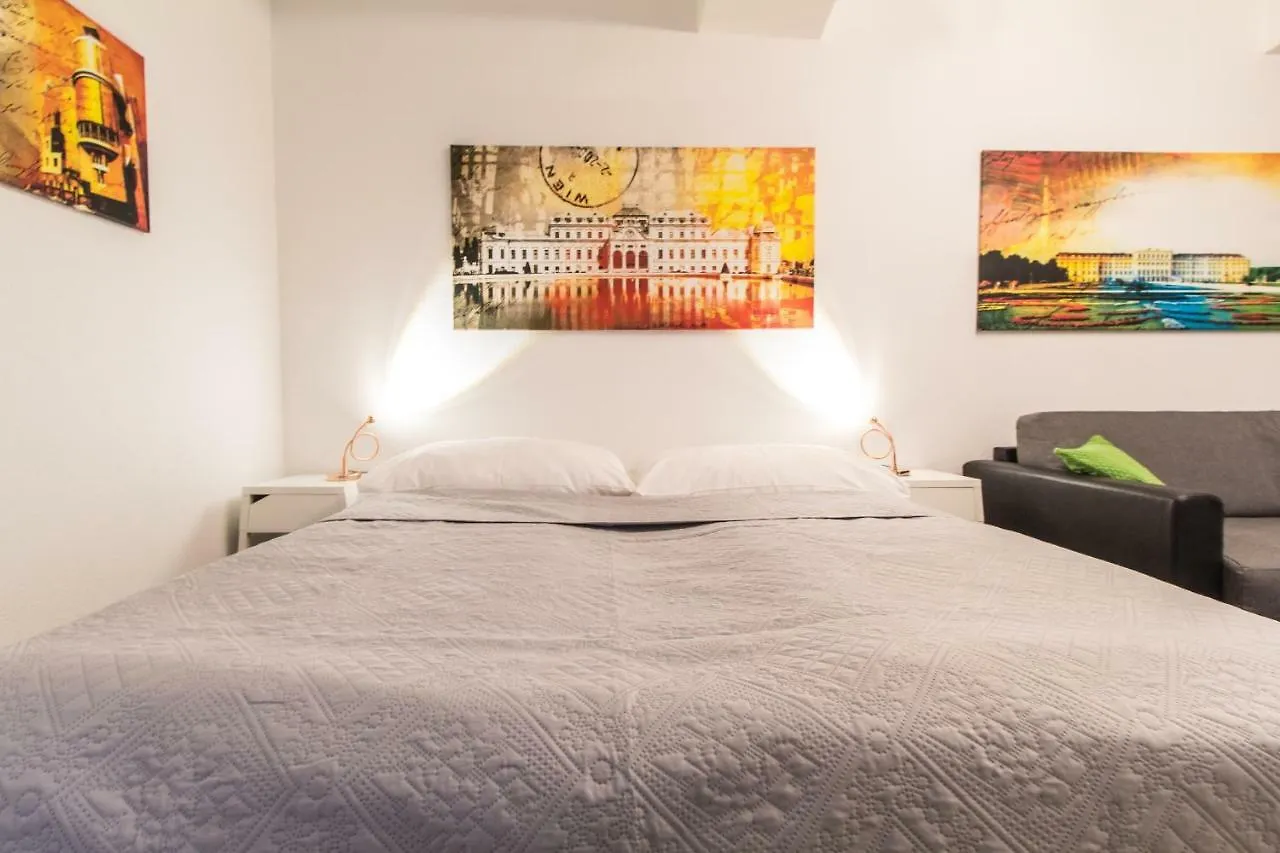 Checkvienna - Lerchenfelder Strasse Appartement